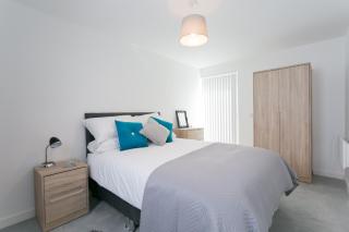 Hilltop Serviced Apartments- Northern Quarter - 4