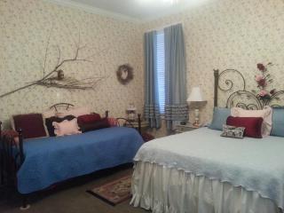 Holly House of Hamilton - 6
