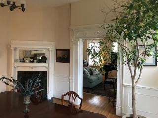 Charles Bass House Bed & Breakfast - South Boston - 9
