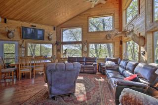 Lodge on 240 Acres with Deck, Grill and Fire Pit! - - 1