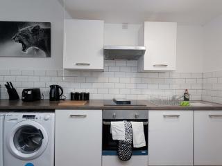 Kirkstall House - Leeds - 9
