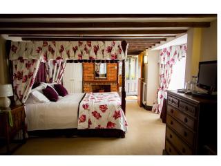 The Cricketers Clavering - 2