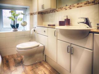 The Lansdowne Cottage - 3