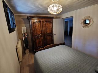 Gîte 2 chambres avec piscine - Sernhac - 1