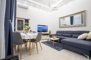 Theatre Square Apartments - Novi Sad - 3