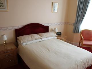 Merton House - Worthing - 2