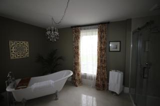 Maplehurst Manor Bed and Breakfast - Dorchester - 4