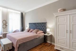 Luxury Peitho Residence - 1