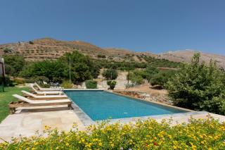 Agarathos Traditional Rooms with Pool - Císsamos - 6