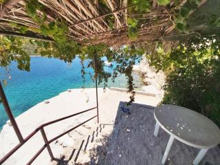 Apartments Carmen Vinisce - 4