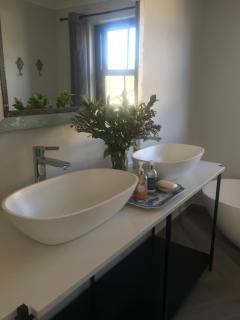 Comfortable Room with Large en suite Bathroom - Franschhoek - 6