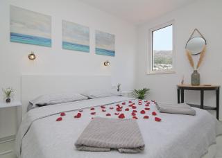 Kenova studio apartment - 9