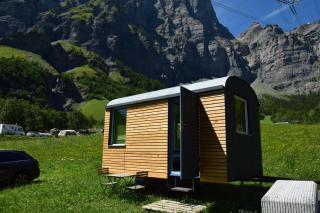 Campingplatz mit Restaurant & Sportarena Leukerbad - Leukerbad - 5