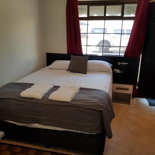 Motel Lodge - Rockhampton - 3
