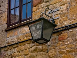 Phelips Arms - Yeovil - 7