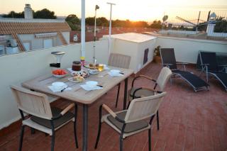 Naufragos Beach Apartment - 1