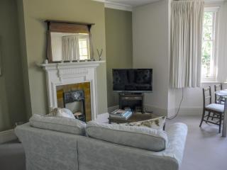 Saffrons Apartment - Eastbourne - 4