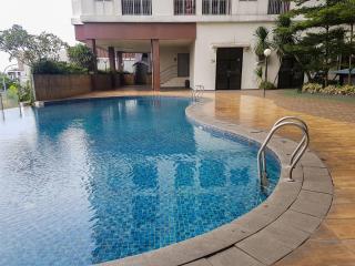 Chic Studio at Serpong Green View Apartment By Travelio - 2