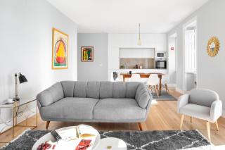 JOIVY Marvelous 3-bed home with astonishing view and terrace, nearby St George Castle - Lisbon - 0