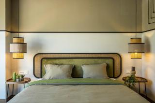 Hover Boutique Hotel - 8