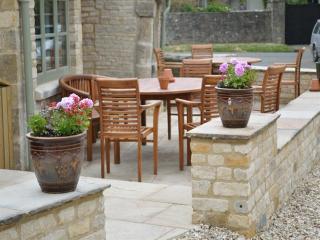 The Plough B&B - Bourton on the Water - 3