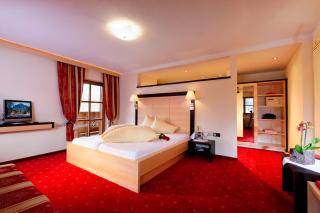 Hotel Stern - Längenfeld - 1