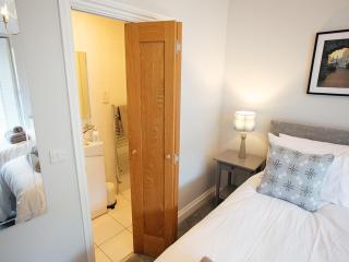 The Townhouse - Tenby - 3