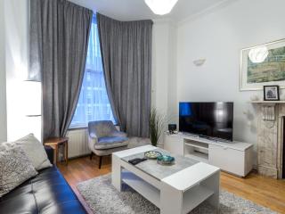 Spacious 1 Bed in West Kensington or Hammersmith - London - 7