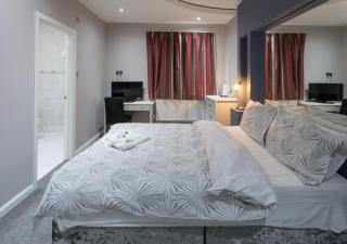 High Bank Hotel - Leeds - 8