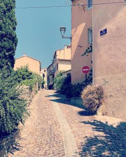 La Garde Studio centre historique, proche plage, climatisation, fibre - La Garde - 3