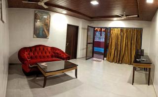 Villa 406, Dr Wade with Private Pool and Gazebo in Royal Palms Mumbai - Bombay - 4