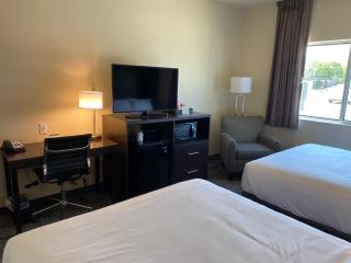 Cobblestone Inn & Suites - Forest City - Forest City - 6