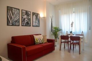 JOIVY Lovely Apt for 4 next to bus and metro station - Milano - 0