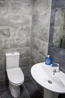 High Bank Hotel - 4