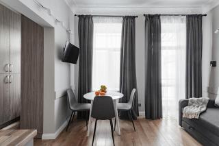 City Centre Silver Apartment - Odessa - 3