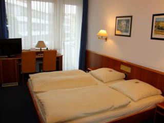 City Hotel Stuttgart - 1