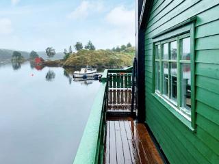 6 person holiday home in LINDÅS - 2