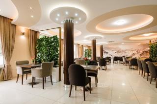 Hotel Menhard - Vrbov - 7