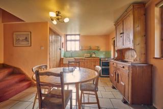 Host & Stay - The Red Brick Barn - 1