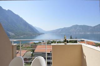 J & P Apartments Orahovac - 6