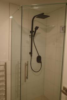 Modern Cosy Studio Apartment Auckland Central - Auckland - 2