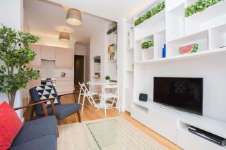 Stylish & Modern 3 Bed Flat in NW London with Garden - London - 7