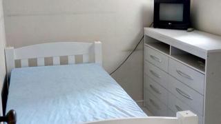 APARTAMENTO PÉ NA AREIA. - Guarujá - 4