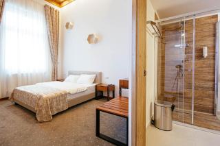Buchenland Hotel - Câmpulung Moldovenesc - 1