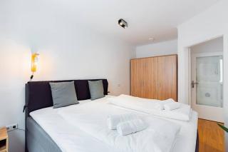 Newly-Renovated, Central City Apartment in the Heart of Vienna - Wien - 3