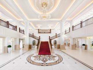 Takarazuka Hotel - Takarazuka - 9