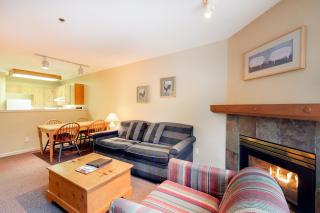 Marketplace Lodge - Whistler - 8