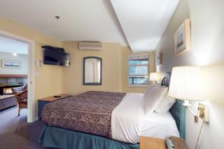 Marketplace Lodge - Whistler - 1