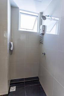 Emart Hotel (Riam) - Miri - 4