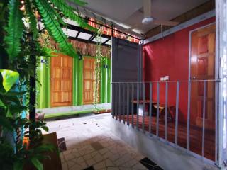 THE BOXS CONTAINER HOMESTAY - Kuching - 6